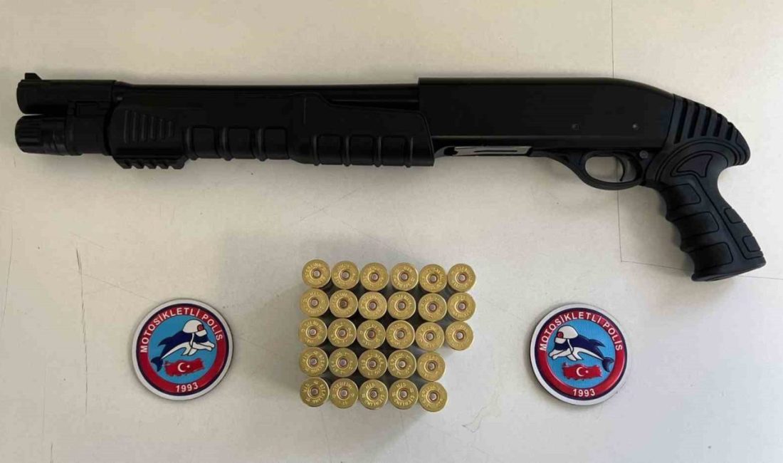 İstanbul’un Arnavutköy ilçesinde Yunus Polis ekiplerinin şüphe üzerine durdurduğu ticari