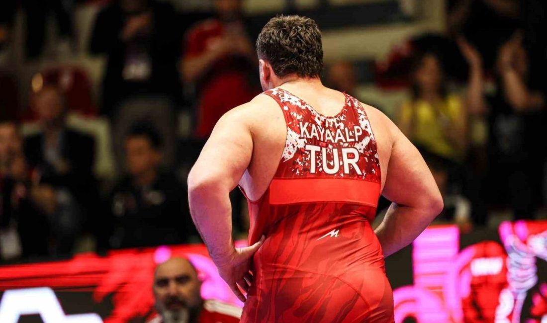 Arnavutluk’un başkenti Tiran’da düzenlenen Avrupa Güreş Şampiyonası’nda grekoromen stilde milli