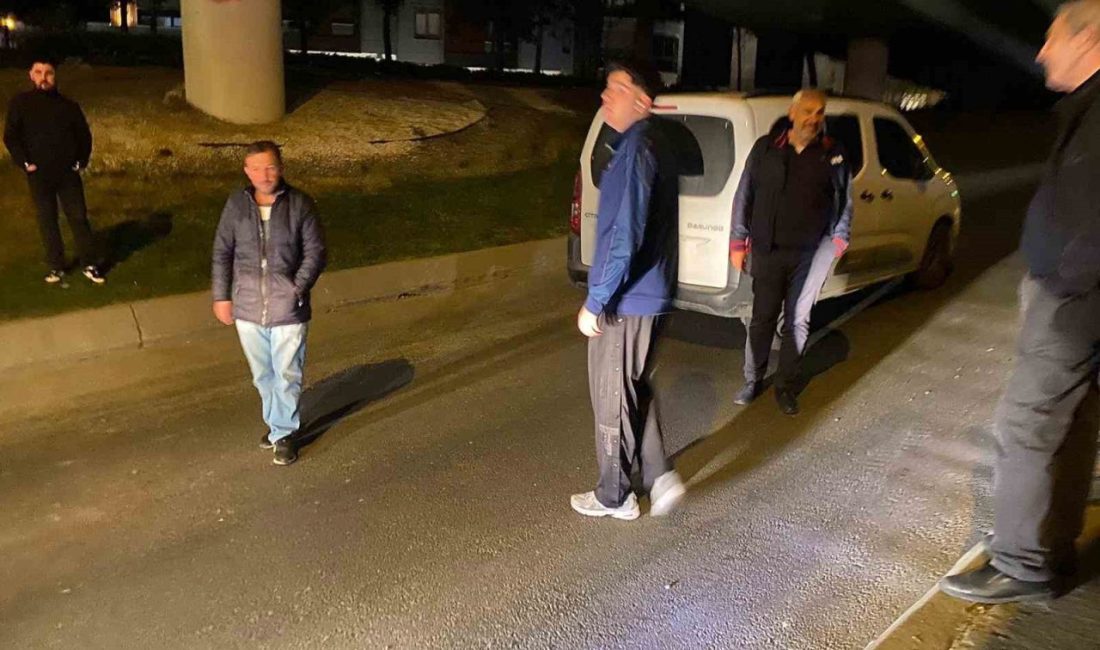 Bakırköy’de otomatik vitesli hafif ticari araç, seyir halindeyken bir anda