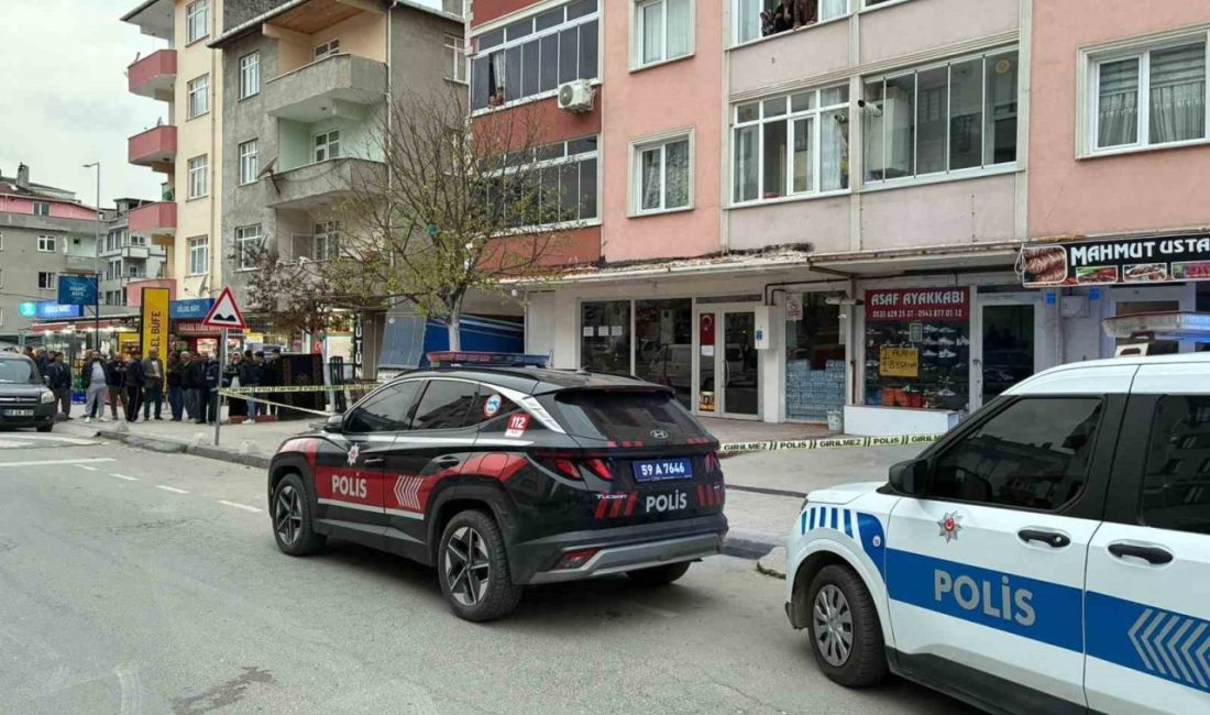 Tekirdağ’ın Çerkezköy ilçesinde husumetliler arasında çıkan tartışma kanlı bitti. Balkondan