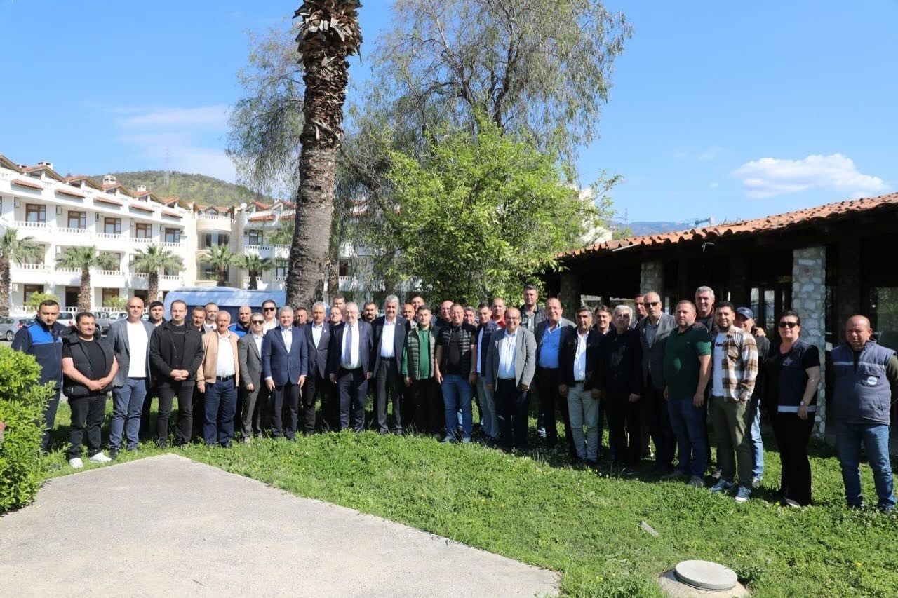 Balıkesir’in Edremit Belediye Başkanı Mehmet Ertaş, yaklaşan Kurban Bayramı ve