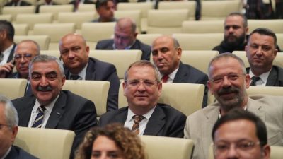 Balıkesir’in Ayvalık Belediye Başkanı Mesut Ergin, partisinin genel merkezinde düzenlenen