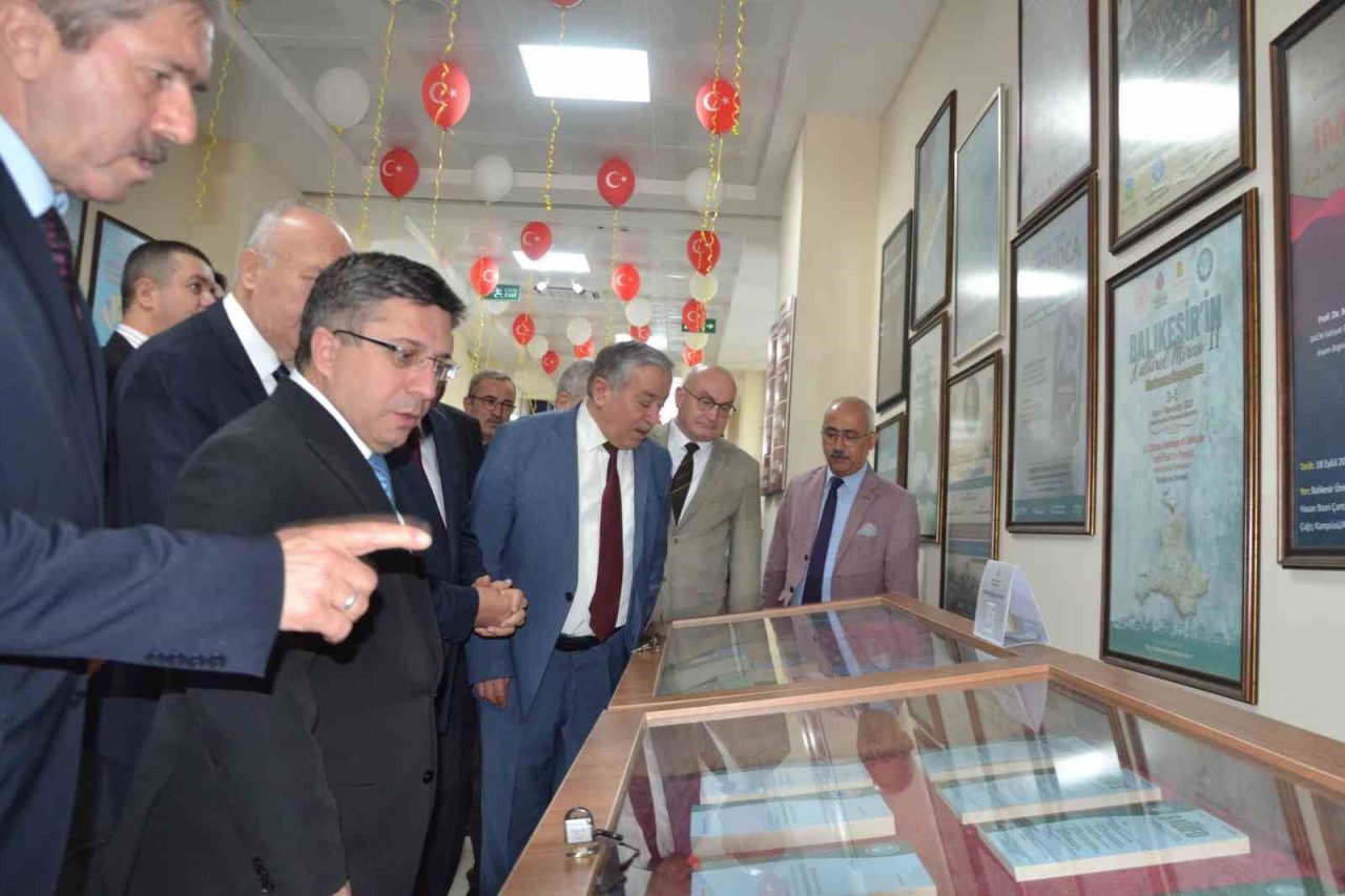 Balıkesir Üniversitesi (BAÜN) İlahiyat Fakültesi bünyesinde hayata geçirilen yeni mekanlar,