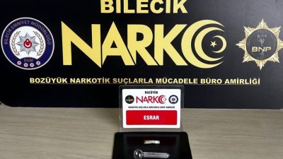 Bilecik’te düzenlenen uyuşturucu operasyonunda 1 şüpheli şahıs yakalandı. Edinilen bilgilere