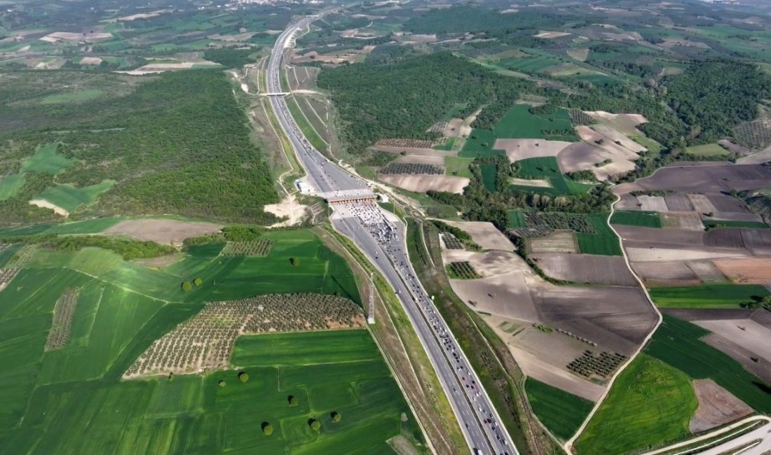 Ulaştırma ve Altyapı Bakanlığı yetkilileri, Bursa çevre yolunun ücretli olacağı