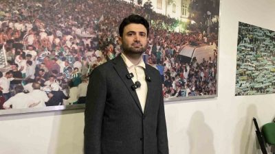 Bursaspor Başkanı Enes Çelik Somaspor maçı öncesi kutlama programı, saha