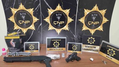 Çanakkale’de emniyet ekiplerince huzur uygulamalarında farklı suçlardan aranması olan 5