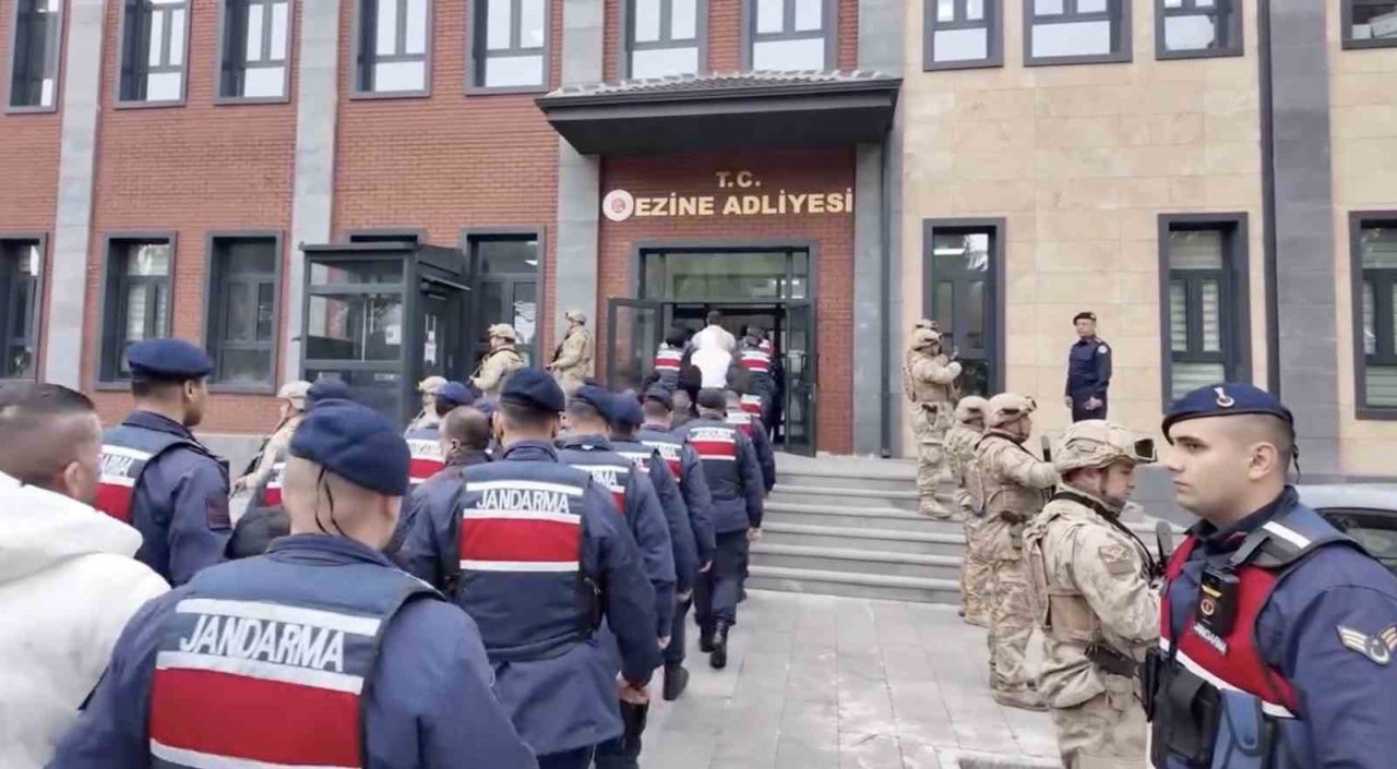 Çanakkale’nin Ezine ilçesinde ‘suç işlemek amacıyla örgüt kurma ve tefecilik’