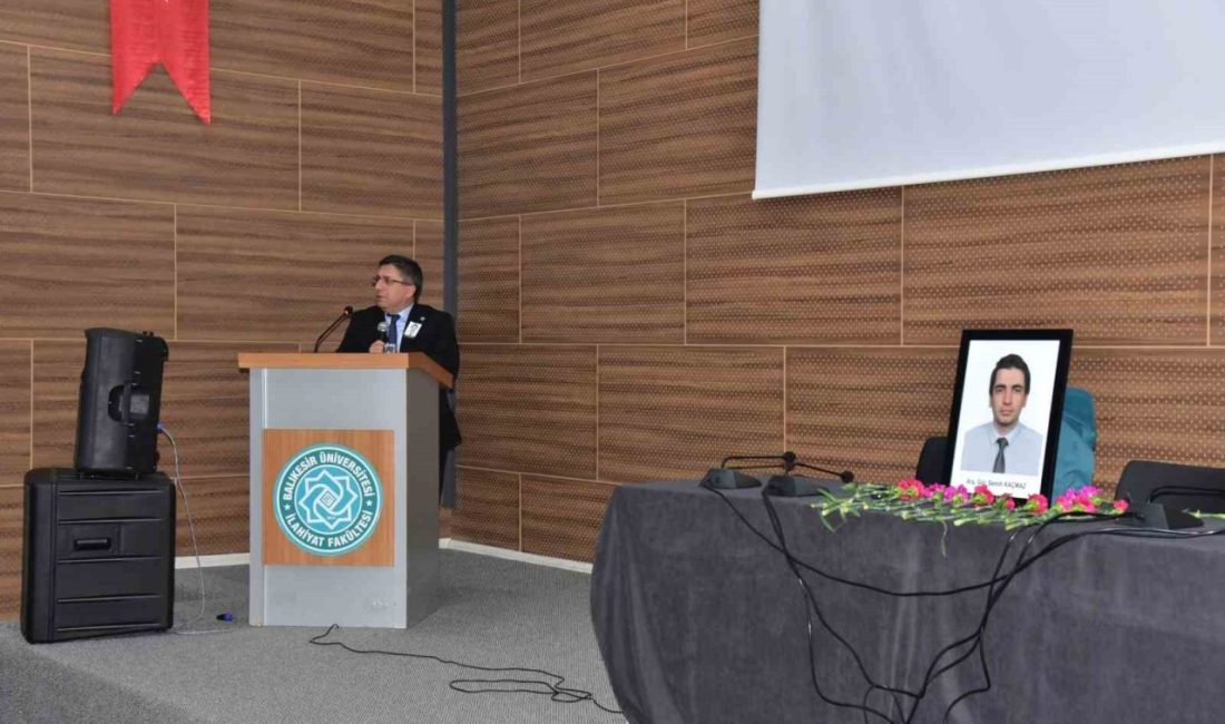 Balıkesir’de bir işletmeye açılan ateş sonucu yan dükkanda yemek yerken