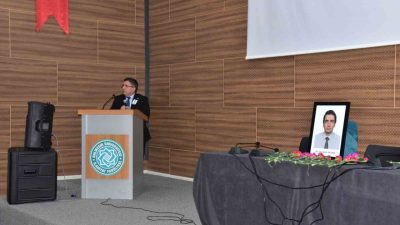 Balıkesir’de bir işletmeye açılan ateş sonucu yan dükkanda yemek yerken