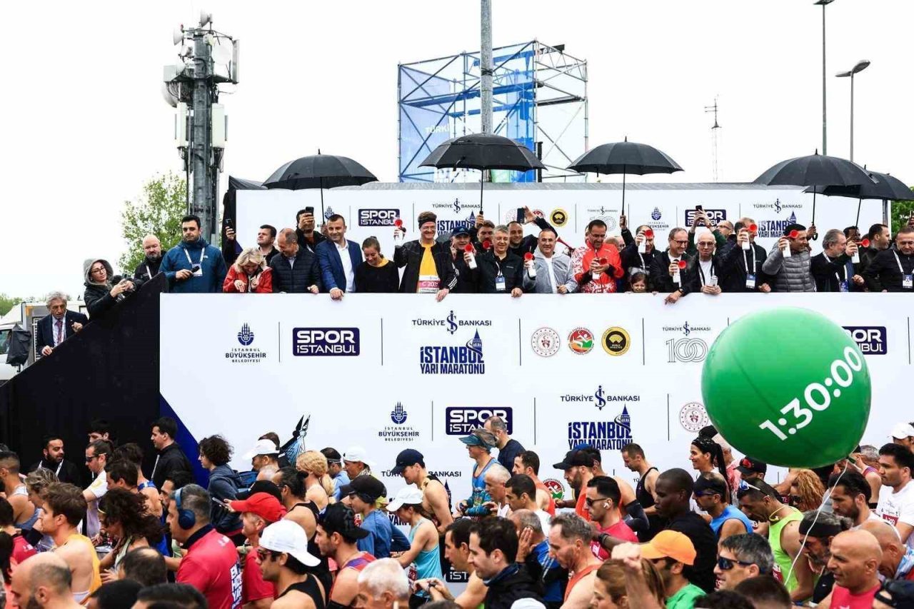 Spor İstanbul’un düzenleyeceği Türkiye İş Bankası 21. İstanbul Yarı Maratonu