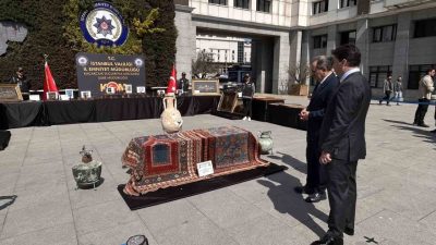 İstanbul’da tarihi eser kaçakçılarına yönelik düzenlenen operasyonlarda, Osmanlı Cihan Devleti’nin