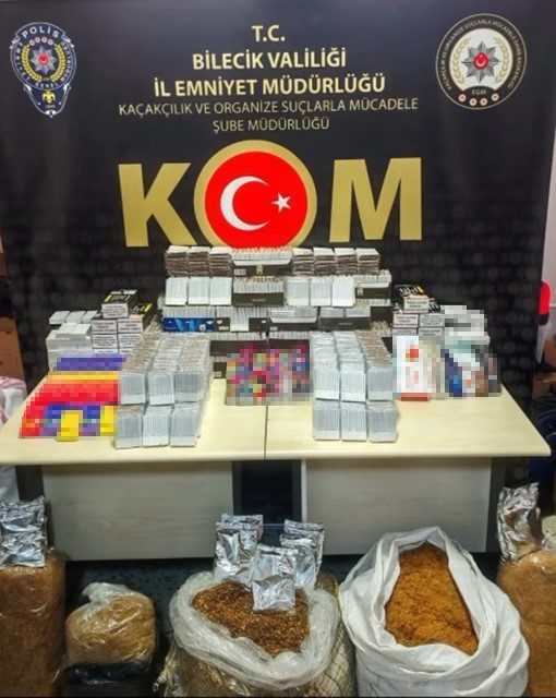 Bilecik’in Bozüyük ilçesinde kaçak tütün ve sigaraya yönelik düzenlenen operasyonda