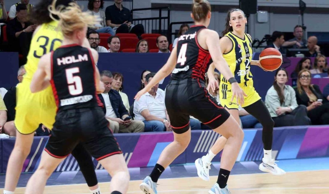 Fenerbahçe Opet, Kadınlar Euroleague yarı final maçında karşılaştığı İspanya temsilcisi