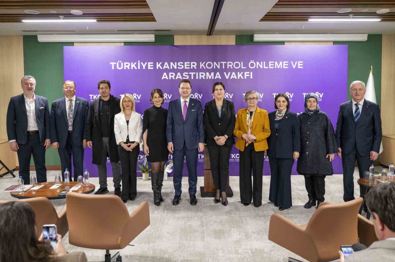 Kanserle mücadelede önleme, erken tanı ve farkındalığı artırmayı hedefleyen Türkiye