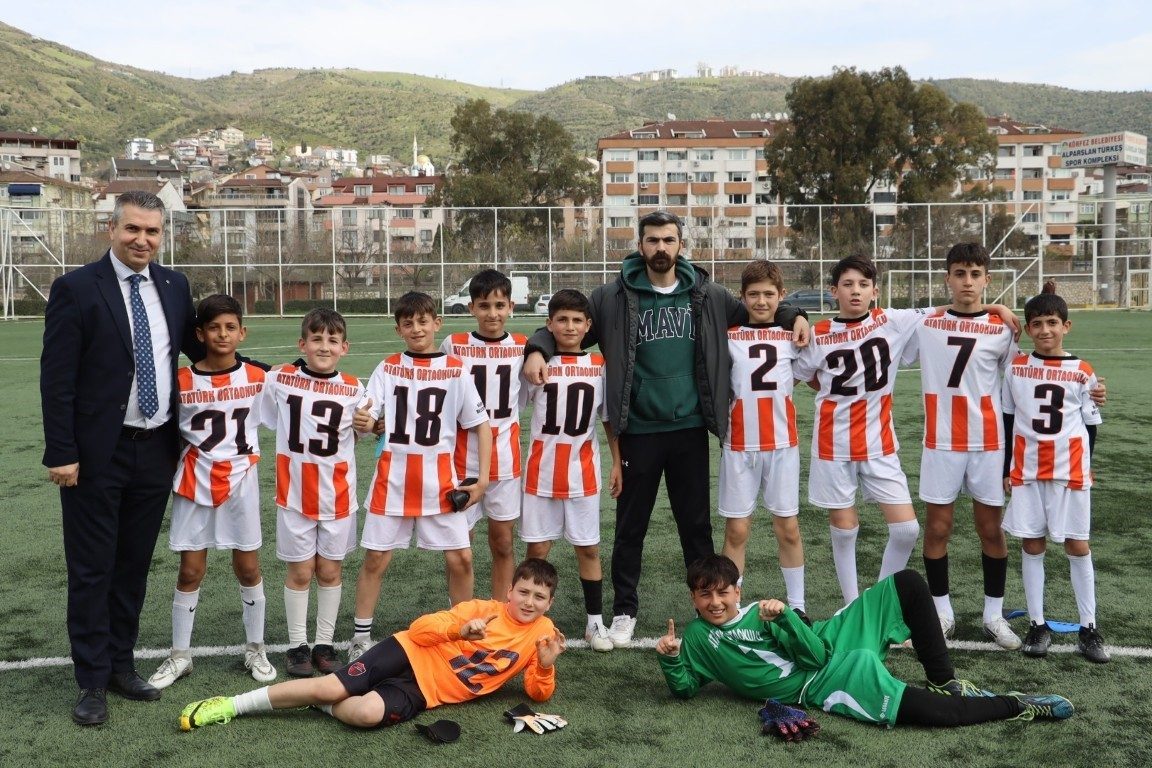 Körfez’de 23 Nisan Ulusal Egemenlik ve Çocuk Bayramı kutlamaları kapsamında