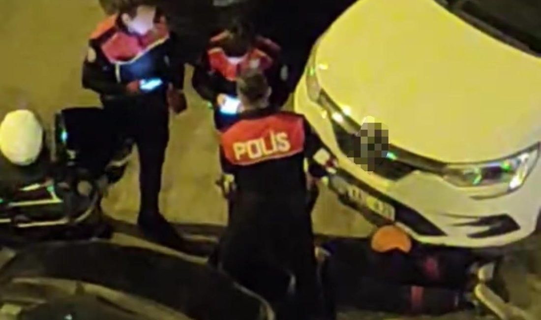 Küçükçekmece’de bilinmeyen bir nedenle çıkan tartışmada bir şahıs, iki kişiye