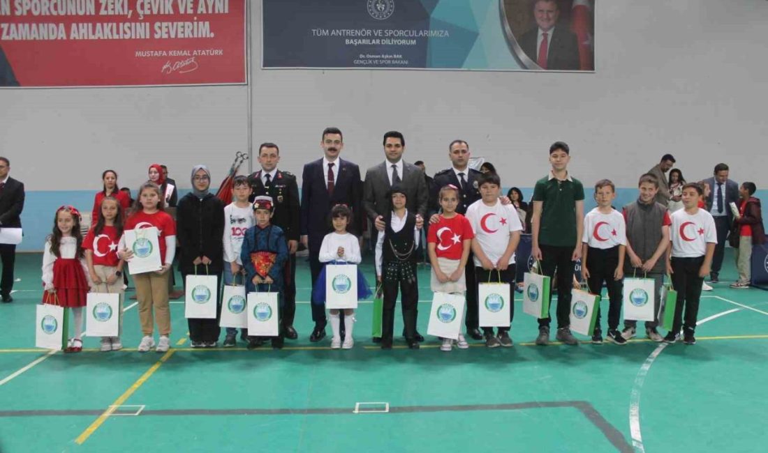 Balıkesir’in Manyas ilçesinde 23 Nisan Ulusal Egemenlik ve Çocuk Bayramı,