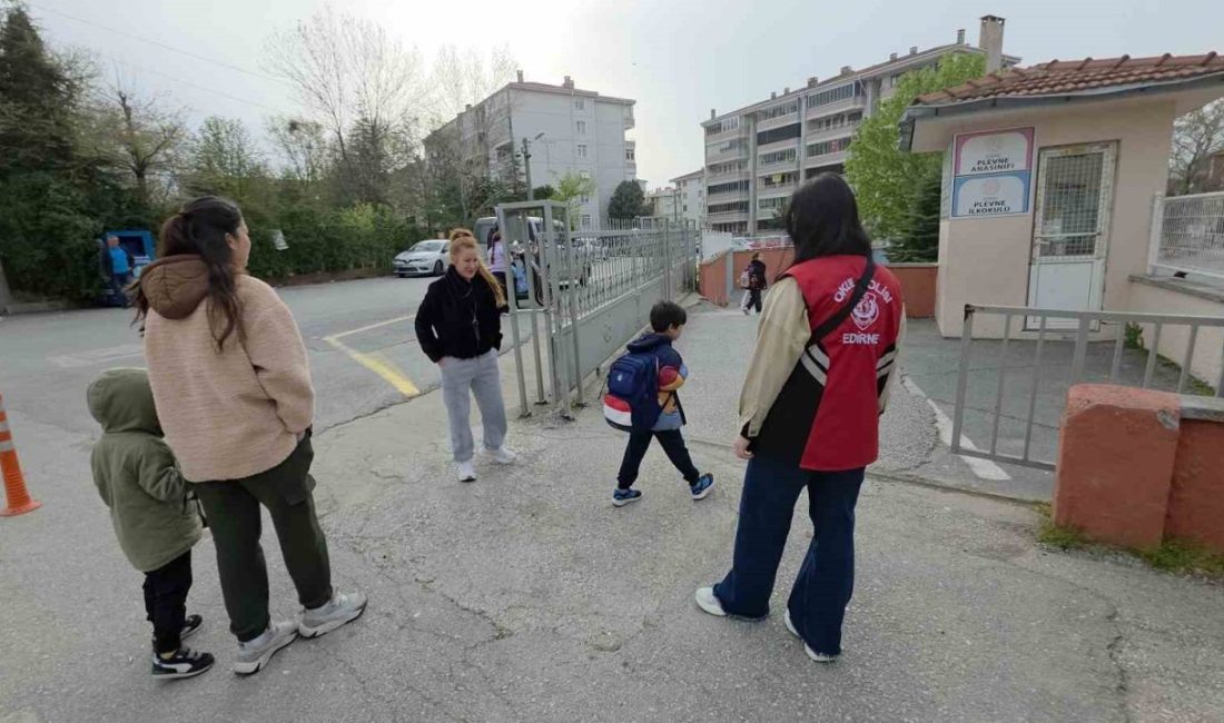 Şanlıurfa ve Kahramanmaraş’ta yaşanan olayların ardından Edirne’de okul çevrelerinde güvenlik