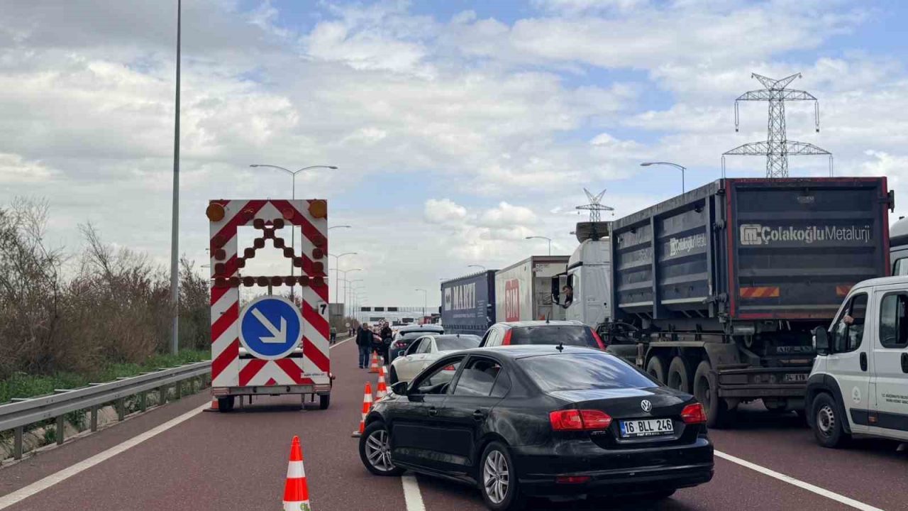 Osman Gazi Köprüsü çevresinde yapılan enerji nakil hattı çalışmaları çerçevesinde