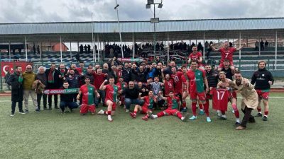 Osmanelispor Kulübü Başkanı Akın Okumuş, play-off yarı final mücadelesinde Bozüyük