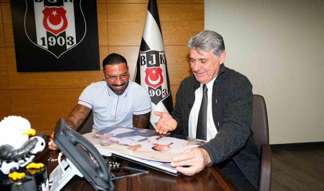 Bir dönem Beşiktaş forması giyen eski Portekizli futbolcu Ricardo Quaresma,
