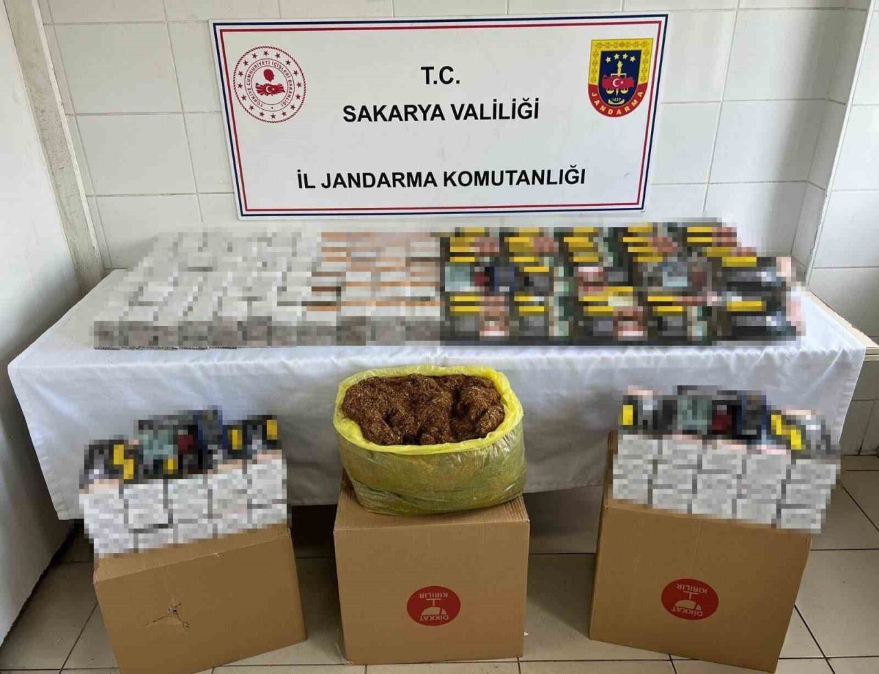 Sakarya’nın Hendek, Karasu ve Kocaali ilçelerinde jandarma ekiplerince yapılan kaçakçılık
