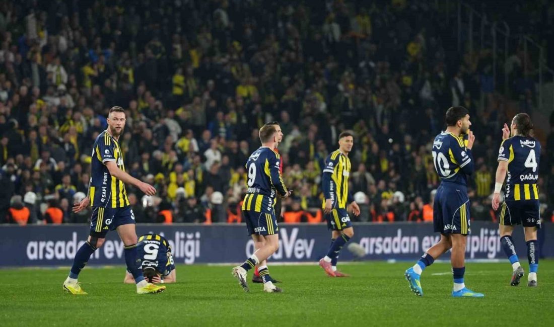 Trendyol Süper Lig’in 30. haftasında Fenerbahçe evinde karşılaştığı Çaykur Rizespor