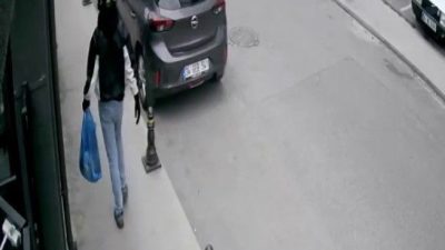 İstanbul Ümraniye’de otoparkta park halinde bulunan bir otomobilden 2 kilogram