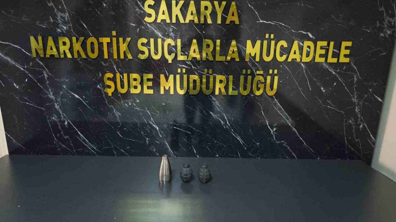 Sakarya’da düzenlenen uyuşturucu operasyonunda, bir şüphelinin evinde el bombası ve