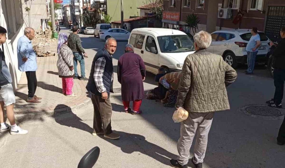 Bursa’da yolun karşısına geçerken hafif ticari aracın çarptığı yaşlı kadın