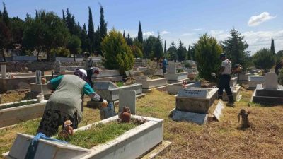 Balıkesir’in Ayvalık ilçesinde; Ayvalık Belediyesi, yaklaşan Kurban Bayramı öncesinde kent