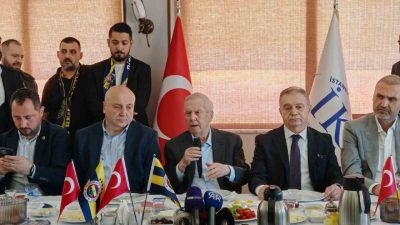 Fenerbahçe Başkan Adayı Aziz Yıldırım, sarı-lacivertli kulüpteki sorunların tecrübeyle çözüleceğini