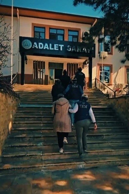 Bilecik merkezli 5 ilde, DEAŞ terör örgütünün finans ağına yönelik