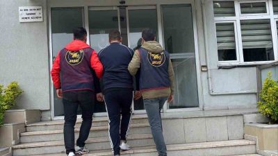 Çanakkale’de jandarma ekiplerince yapılan çalışmalar sonucunda çeşitli suçlardan aranan 51