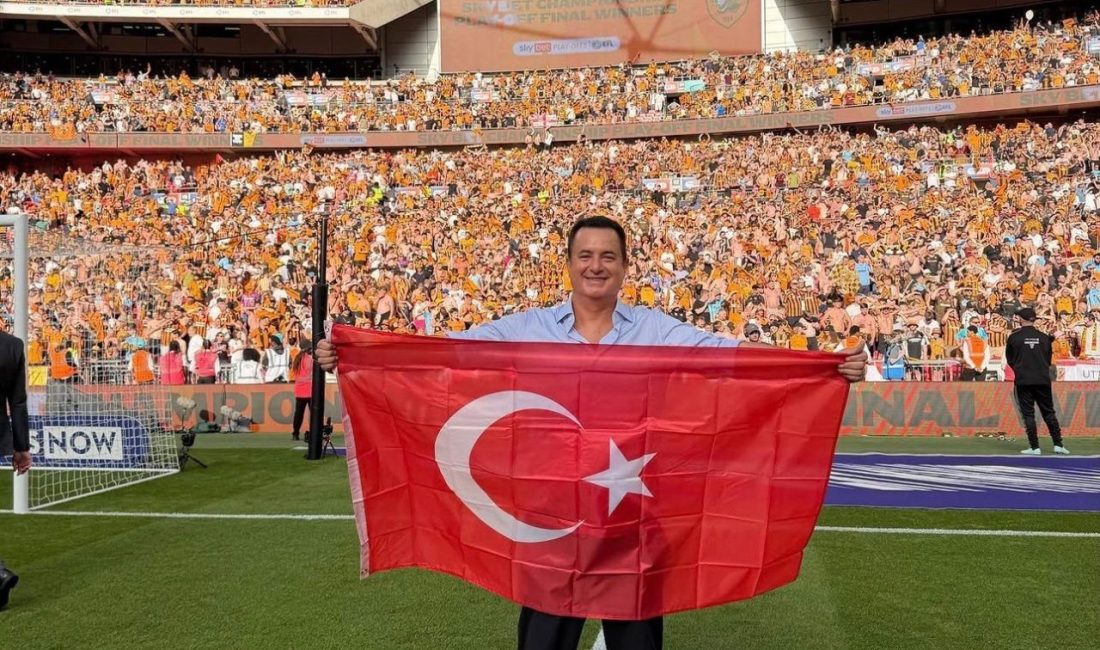 Hull City’nin Premier Lig’e yükselmesinin ardından kutlamaların adresi Hull şehir