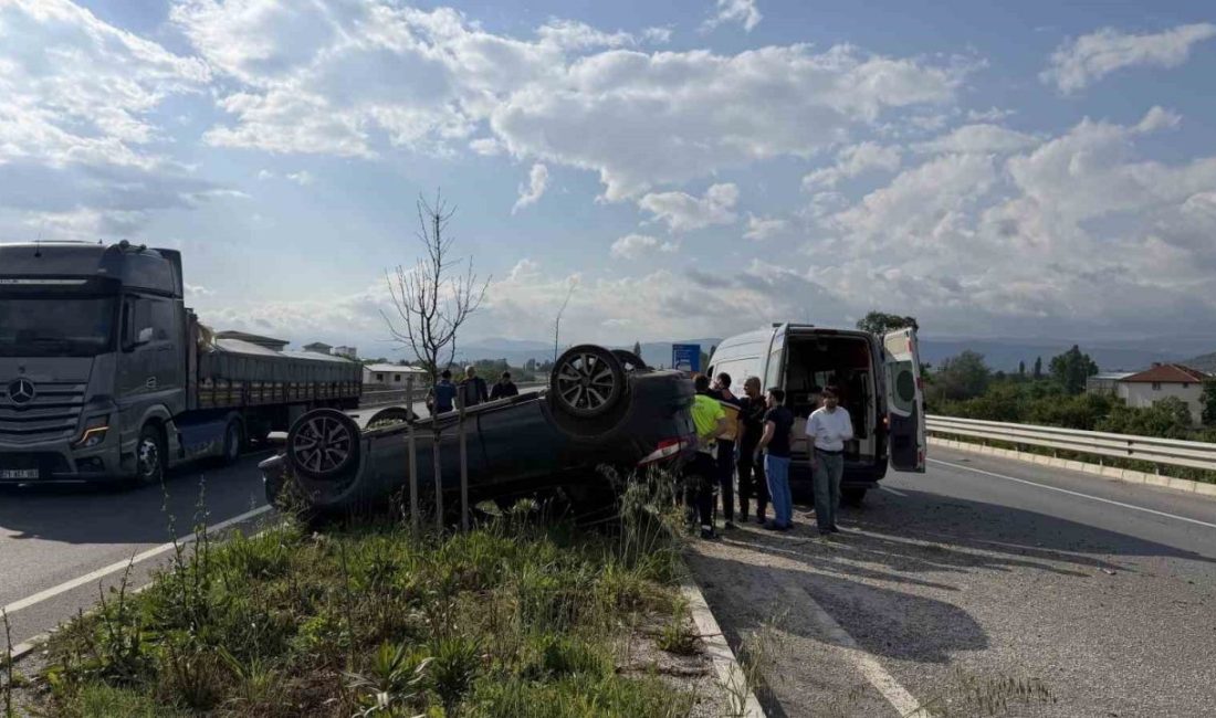 Bursa’nın İznik ilçesinde meydana gelen trafik kazasında kontrolden çıkan otomobil