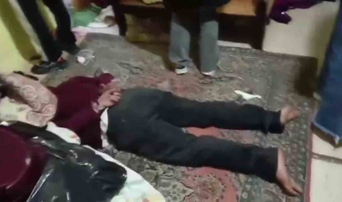 Sakarya’nın Adapazarı ilçesinde uyuşturucu ticareti yapıldığı ve müşterilere uyuşturucu kullandırıldığı