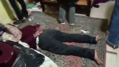 Sakarya’nın Adapazarı ilçesinde uyuşturucu ticareti yapıldığı ve müşterilere uyuşturucu kullandırıldığı