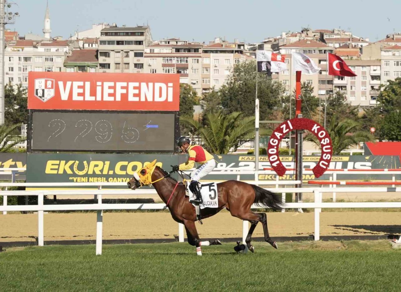 Bu yıl 100.’sü düzenlenen ve Türk yarışçılık tarihinin derbisi olan