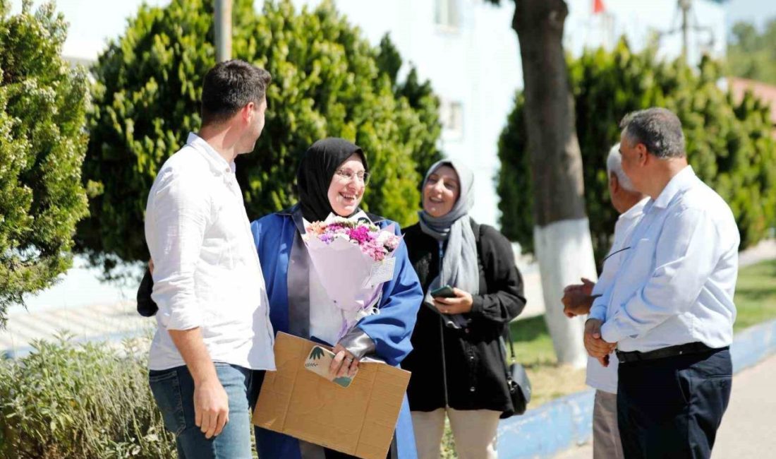 Balıkesir’in Susurluk ilçesinde yaşayan 54 yaşındaki Kadriye Ülke, 12 yaşında
