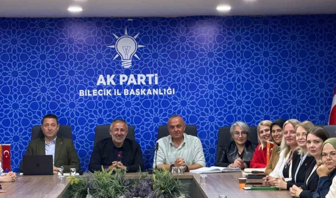 AK Parti Bilecik Haftalık Olağan İl Yönetim Kurulu Toplantısı’nda yol