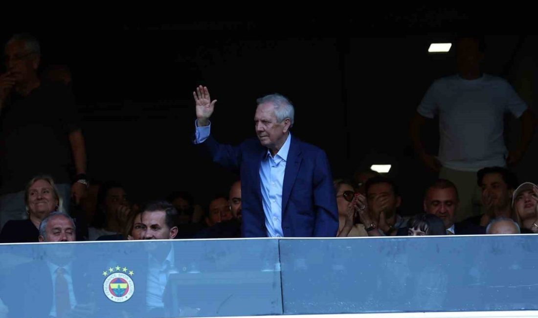 Fenerbahçe Spor Kulübü’nde Aziz Yıldırım, 15. kez girdiği başkanlık seçiminde