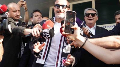 Beşiktaş’ın teknik direktörlük görevi için anlaşma sağladığı Vincenzo Italiano, İstanbul’a