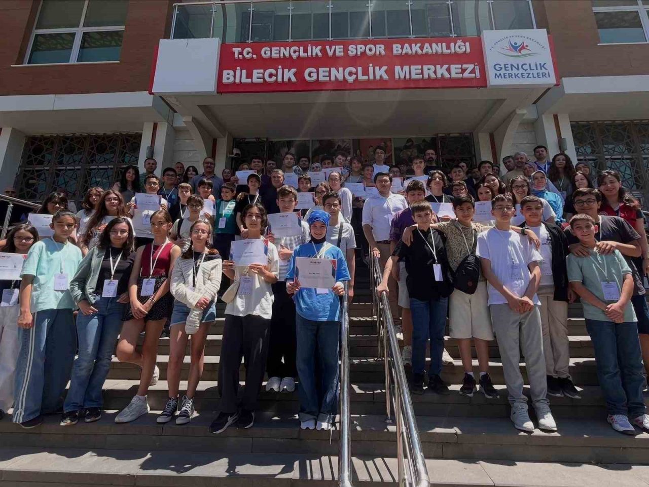 Bilecikli gençler, DENEYAP Teknoloji Atölyesi’nde hazırladıkları projeleri sergiledi. DENEYAP Teknoloji
