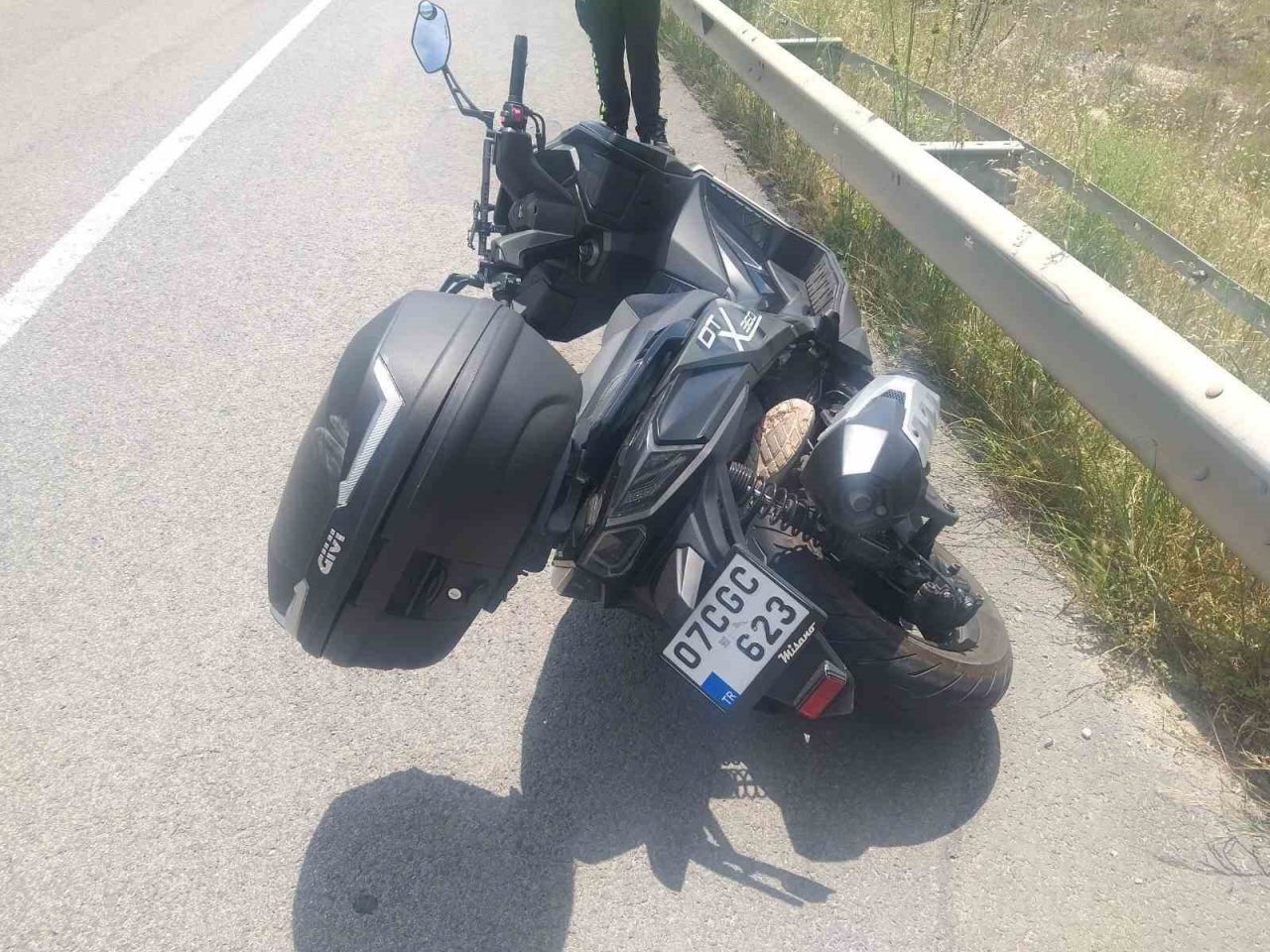 Bilecik’te bir motosikletin bariyerlere çarpması sonucu meydana gelen trafik kazasında