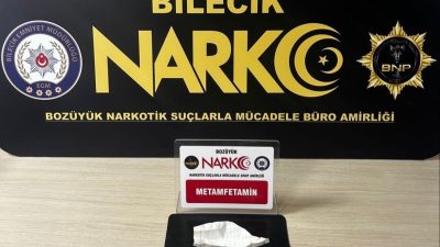 Bilecik’in Bozüyük ilçesinde gerçekleştirilen uyuşturucu operasyonunda 3 kişi gözaltına alındı.
