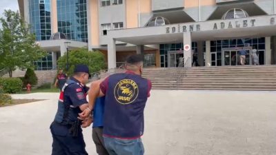 Edirne’nin Süloğlu ilçesinde bir evden çok sayıda ziynet eşyası ve