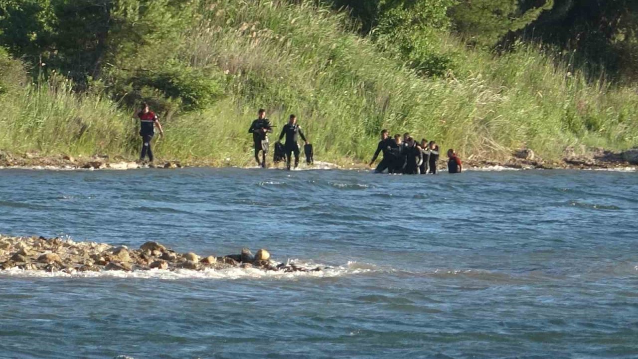 Çanakkale’de denizde kaybolan 14 yaşındaki kızın cansız bedenine ulaşıldı. Düğün