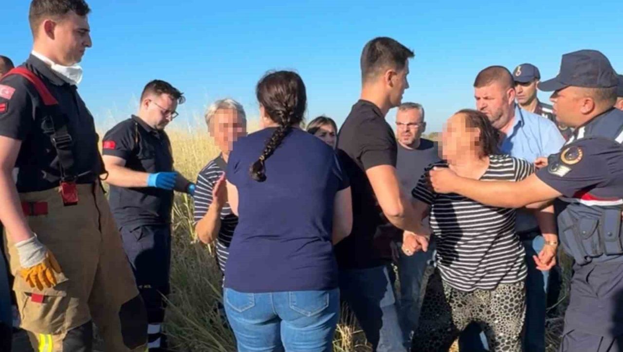 Edirne’de sulama kanalında cansız bedeni bulunan motosiklet sürücüsünün cenazesi başında,